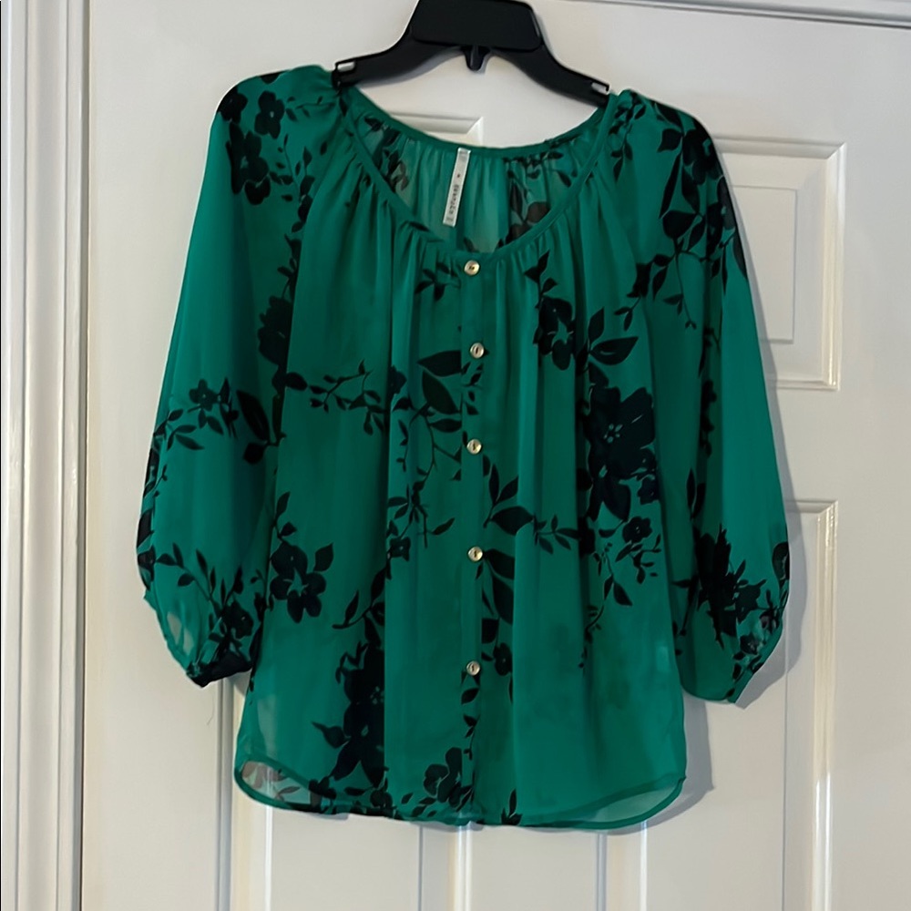 Chic Green and Black Sheer Floral Blouse